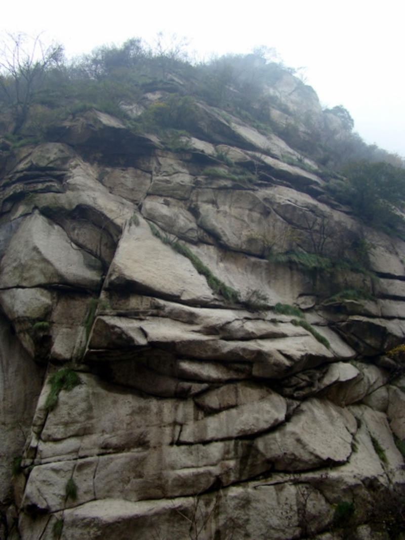 路边的山石 路边的山石