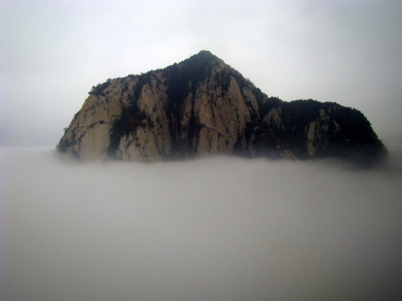 云上的山 云上的山