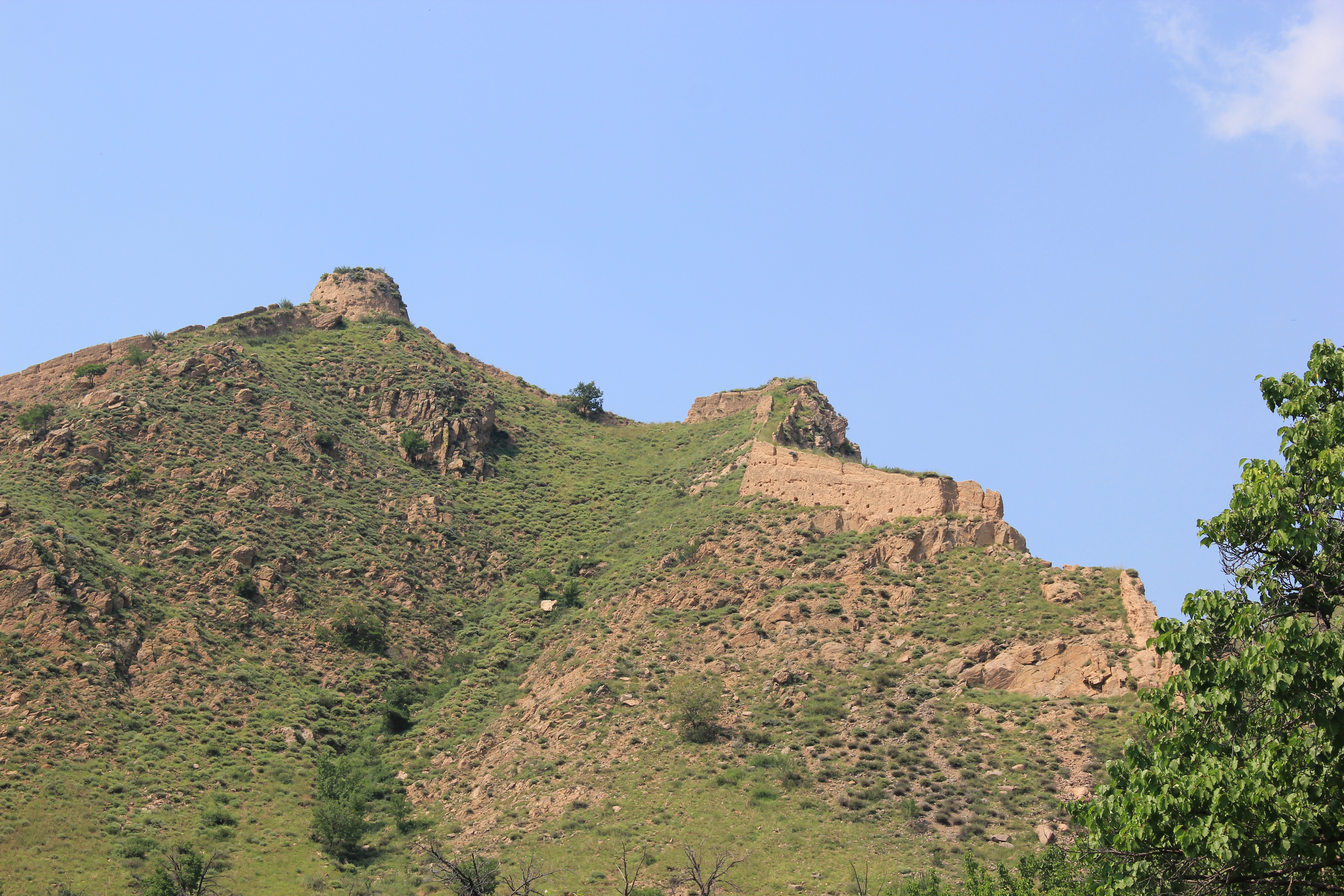 守口堡长城遗迹